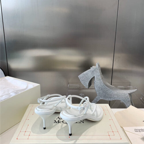 High Quality Luxury Alexander McQueen Strappy Leather Sandals product detail