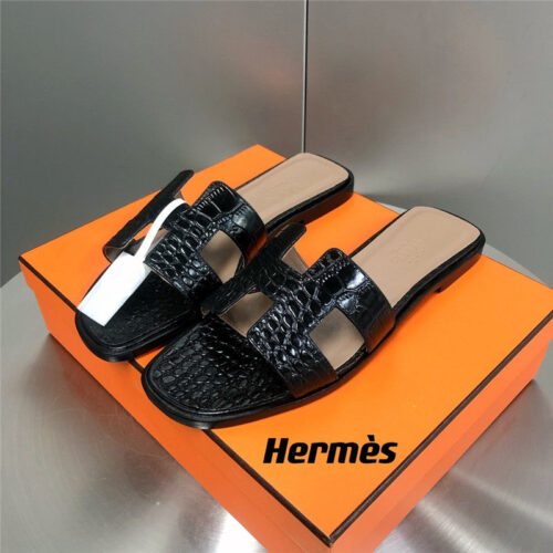 High Quality Luxury Hermes Oran Crocodile Slippers – Style 70851