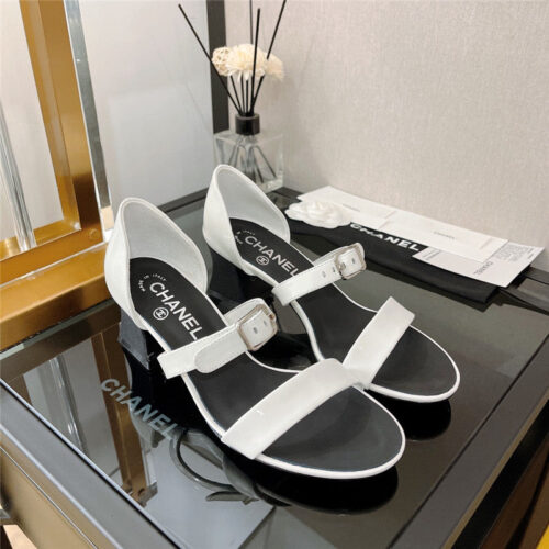 High Quality Luxury Chanel Chunky Heel Sandals – Style 48454