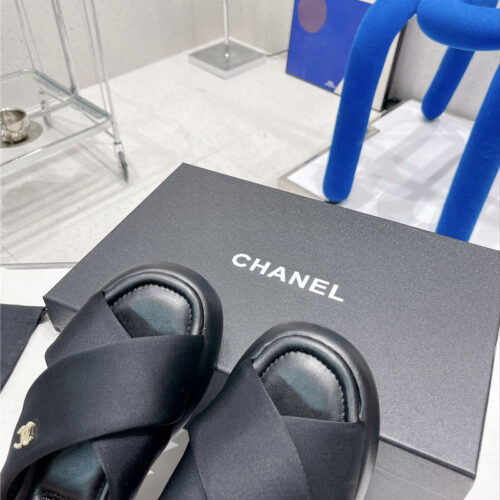 High Quality Luxury Chanel Cross Strap Slippers – Style 48614 product detail