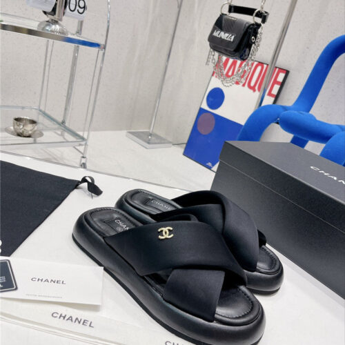 High Quality Luxury Chanel Cross Strap Slippers – Style 48614 alternate view
