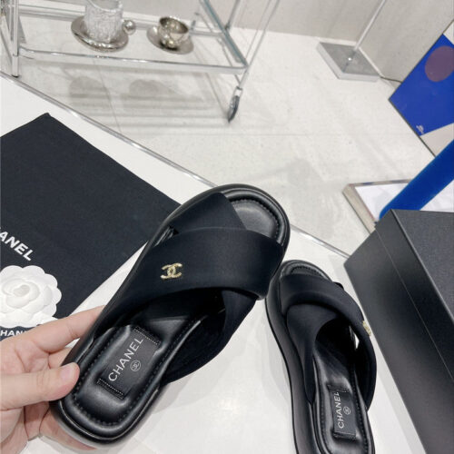 High Quality Luxury Chanel Cross Strap Slippers – Style 48614 product detail