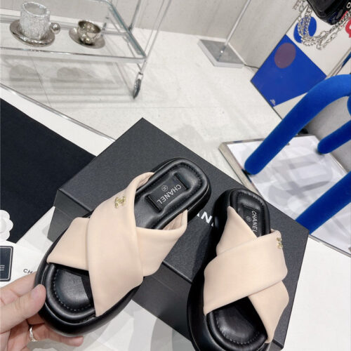 High Quality Luxury Chanel Cross Strap Slippers product detail