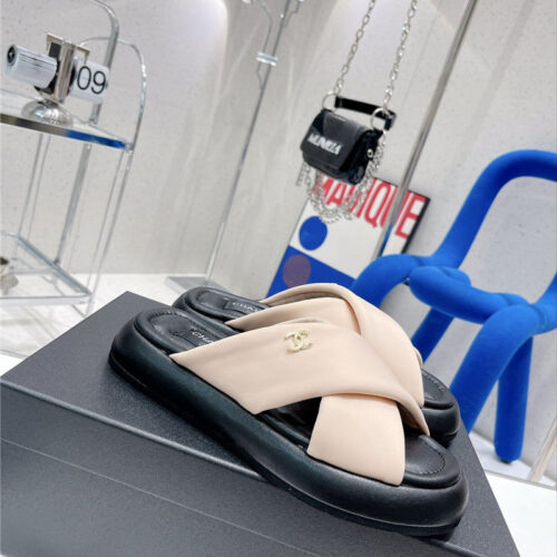 High Quality Luxury Chanel Cross Strap Slippers product detail