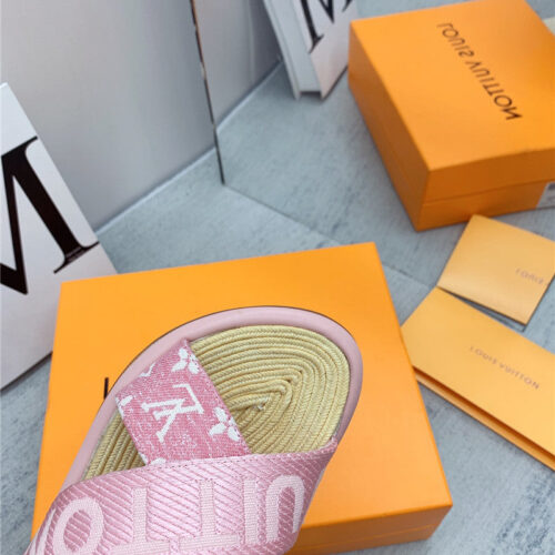 High Quality Luxury Louis Vuitton Denim Platform Slippers – Style 64835 product detail