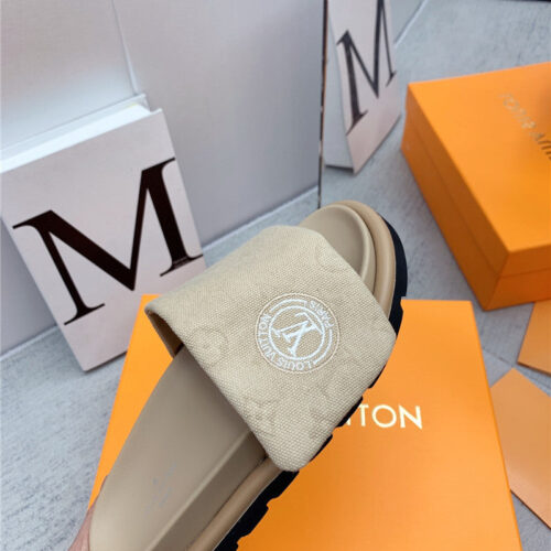 High Quality Luxury Louis Vuitton Denim Platform Slippers product detail