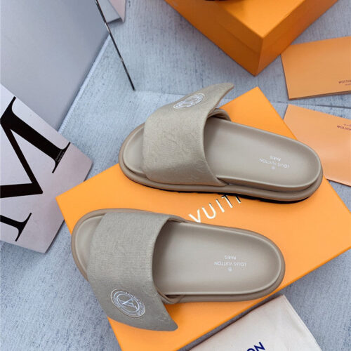 High Quality Luxury Louis Vuitton Denim Platform Slippers product detail