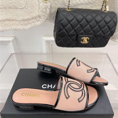 High Quality Luxury Chanel Classic Flat Logo Slippers – Style 55590 alternate view