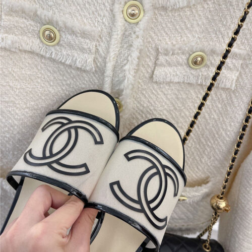 High Quality Luxury Chanel Classic Flat Logo Slippers product detail