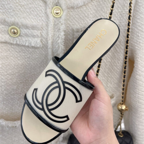High Quality Luxury Chanel Classic Flat Logo Slippers product detail