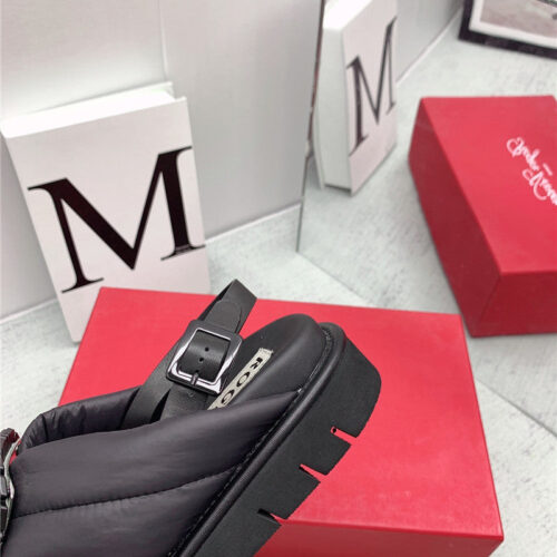 High Quality Luxury Roger Vivier Buckle Platform Sandals – Style 14068 product detail