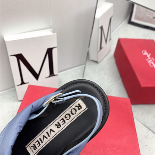 High Quality Luxury Roger Vivier Buckle Platform Sandals product detail