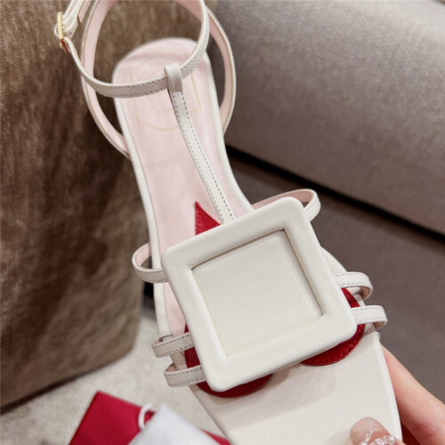 High Quality Luxury Roger Vivier Heels Sandals product detail