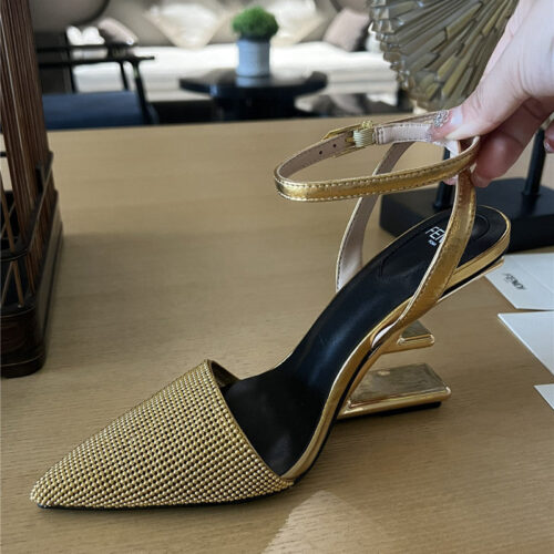 High Quality Luxury Fendi First Sandals product detail