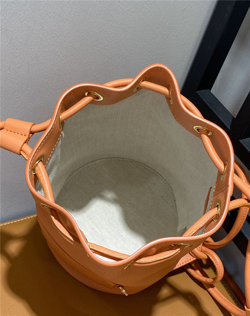 High Quality Luxury Loewe Paula Sailor Bag product detail