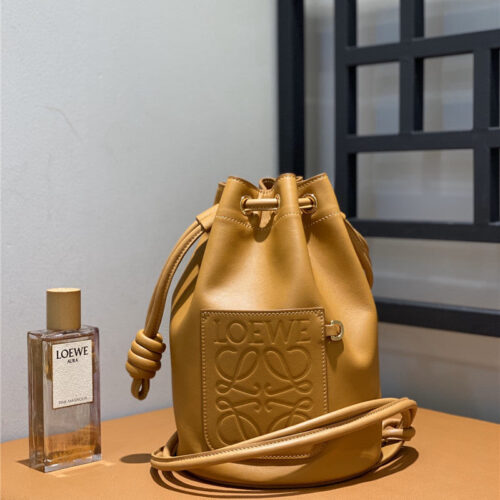 High Quality Luxury Loewe Paula Sailor Bag – Style 26565 alternate view