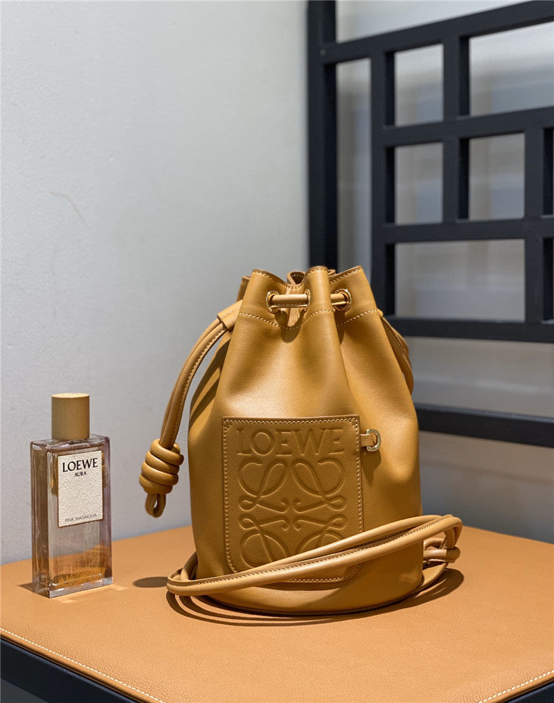 High Quality Luxury Loewe Paula Sailor Bag – Style 26565 product detail