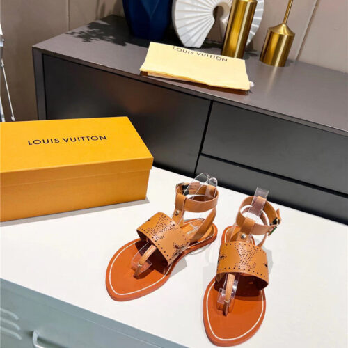 High Quality Luxury Louis Vuitton Lock It Flat Mules Sandals – Style 59619 alternate view