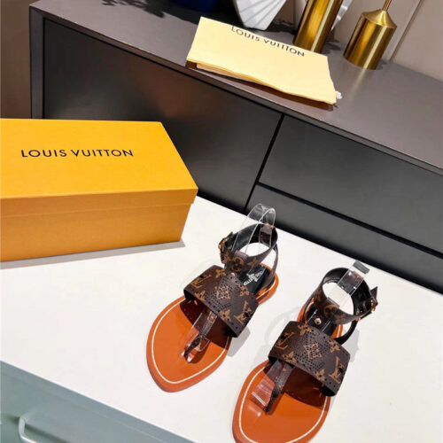 High Quality Luxury Louis Vuitton Lock It Flat Mules Sandals product detail