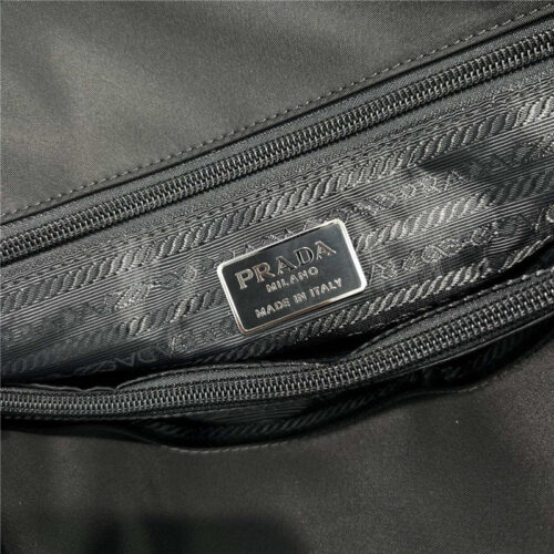 High Quality Luxury Prada Parachute Shopping Bag Tote Bag product detail