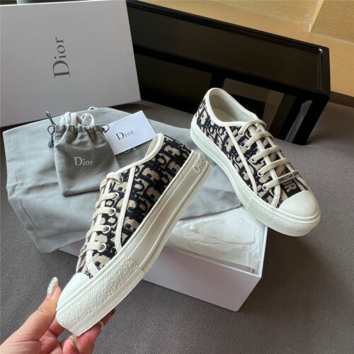 High Quality Luxury Dior Walk N Dior Sneakers – Style 94022 product detail