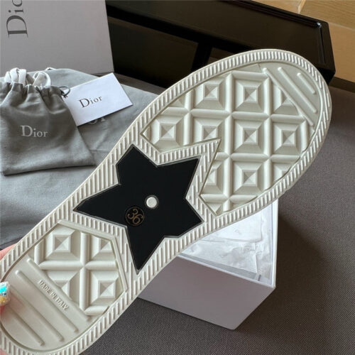 High Quality Luxury Dior Walk N Dior Sneakers – Style 94022 product detail