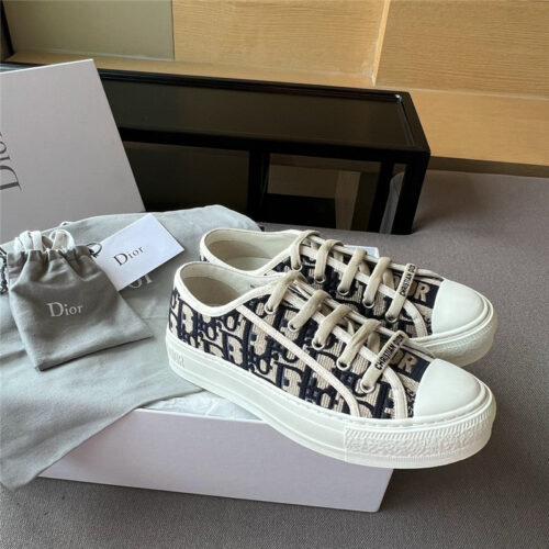 High Quality Luxury Dior Walk N Dior Sneakers – Style 94022