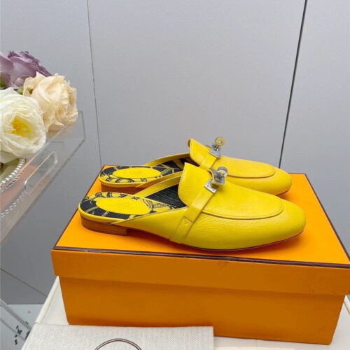 High Quality Luxury Hermes Kelly Buckle Flat Slippers – Sizes 35–41 product image