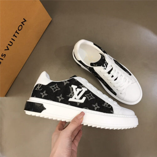 High Quality Luxury Louis Vuitton Mens Time Out Sneakers – Style 72579