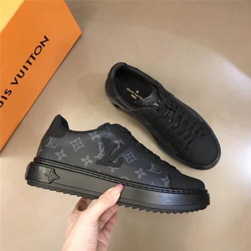 High Quality Luxury Louis Vuitton Mens Time Out Sneakers