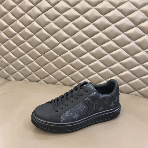 High Quality Luxury Louis Vuitton Mens Time Out Sneakers product detail