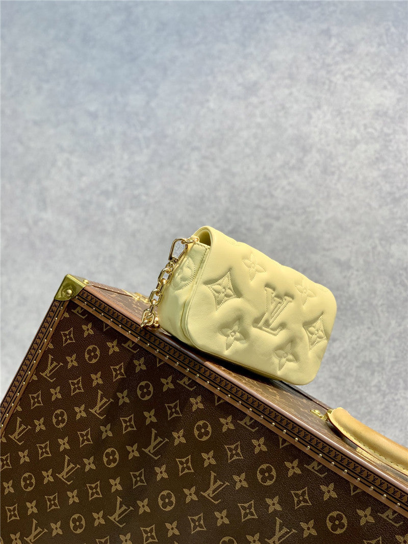 High Quality Luxury Louis Vuitton Bubblegram Wallet On Strap Bag – Style 47520 product detail