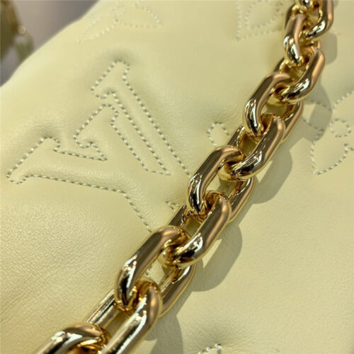 High Quality Luxury Louis Vuitton Bubblegram Wallet On Strap Bag – Style 47520 product detail