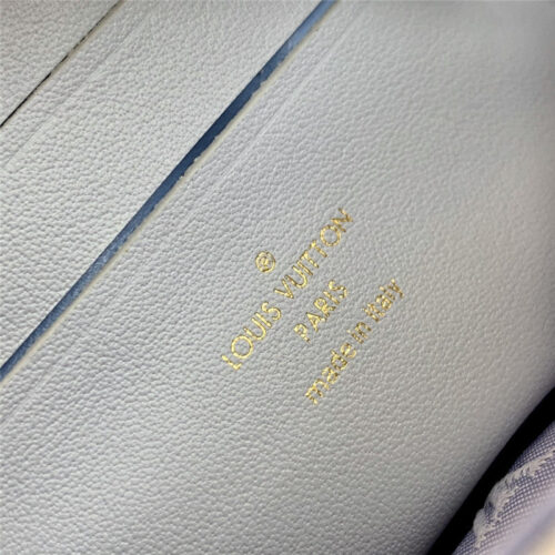 High Quality Luxury Louis Vuitton Bubblegram Wallet On Strap Bag – Style 47515 product detail