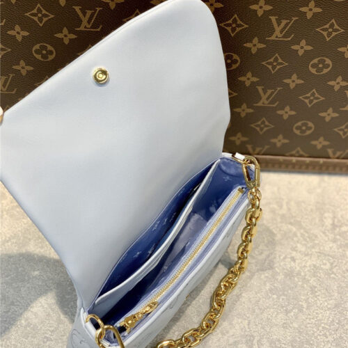 High Quality Luxury Louis Vuitton Bubblegram Wallet On Strap Bag – Style 47515 product detail