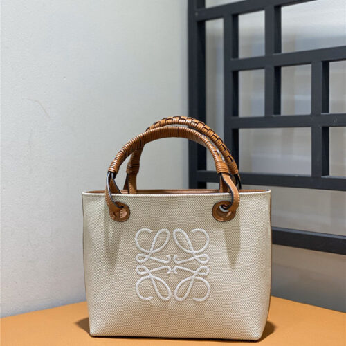 High Quality Luxury Loewe Anagram Tote Bag
