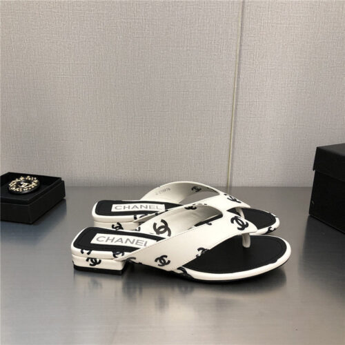 High Quality Luxury Chanel Logo Slippers Womens – Style 26214 product detail