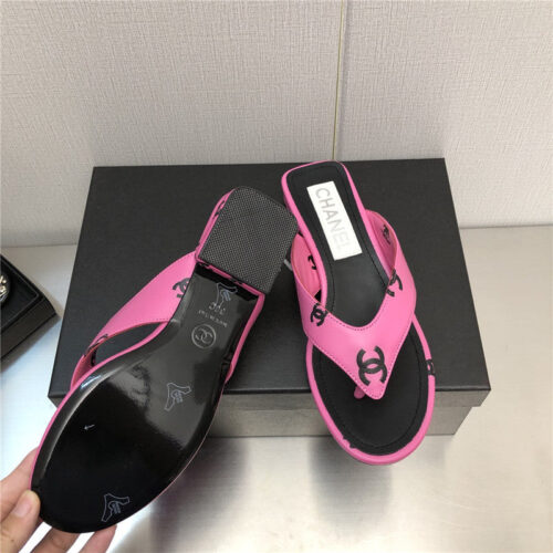 High Quality Luxury Chanel Logo Slippers Womens product detail