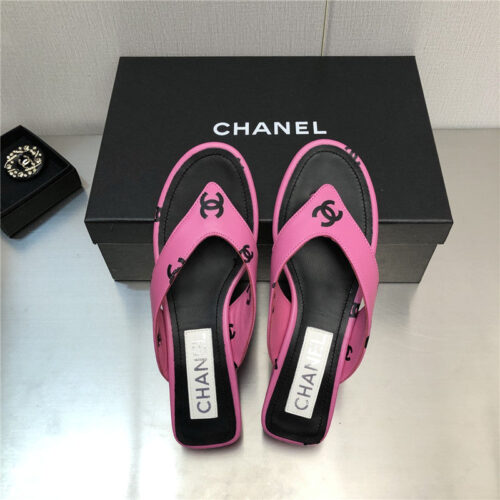 High Quality Luxury Chanel Logo Slippers Womens product detail