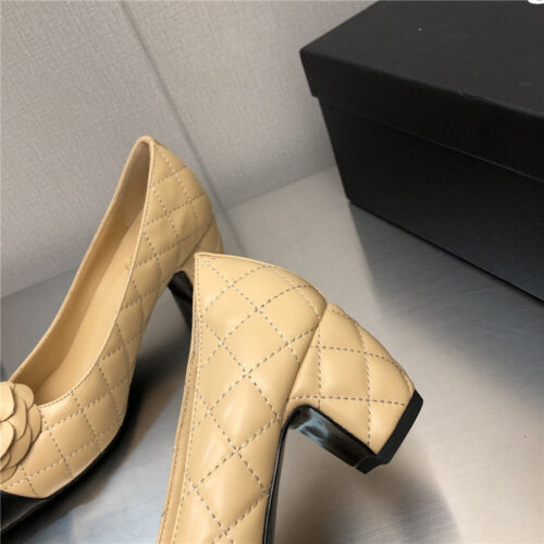 High Quality Luxury Chanel Chunky Heel Pointed Toe Shoes – Style 84070 product detail