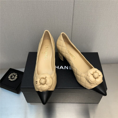 High Quality Luxury Chanel Chunky Heel Pointed Toe Shoes – Style 84070 product detail