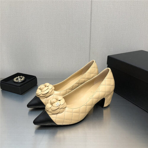 High Quality Luxury Chanel Chunky Heel Pointed Toe Shoes – Style 84070 product detail