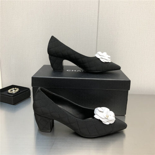 High Quality Luxury Chanel Chunky Heel Pointed Toe Shoes – Style 52998 product detail