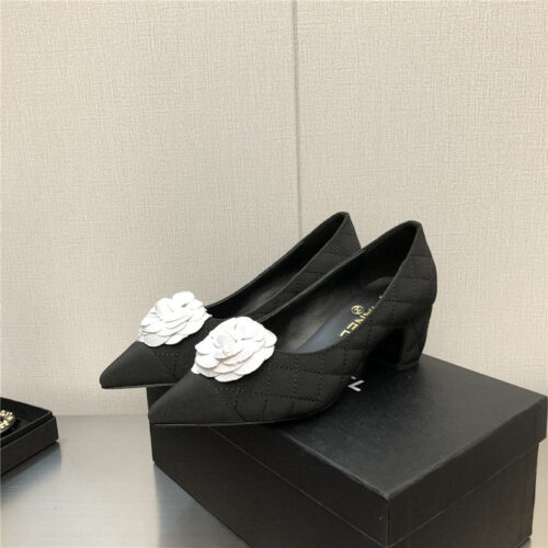 High Quality Luxury Chanel Chunky Heel Pointed Toe Shoes – Style 52998 product detail