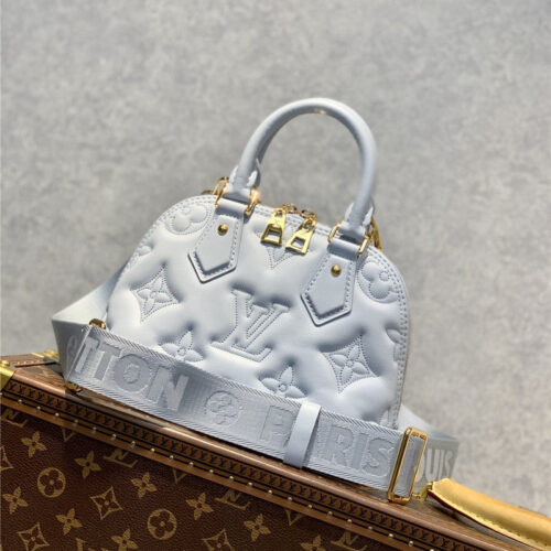 High Quality Luxury Louis Vuitton Alma BB Bag – Style 47505 alternate view
