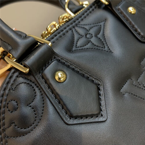 High Quality Luxury Louis Vuitton Alma BB Bag – Style 47504 product detail