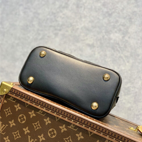 High Quality Luxury Louis Vuitton Alma BB Bag – Style 47504 product detail