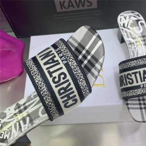 High Quality Luxury Dior Dway Heeled Slide product detail