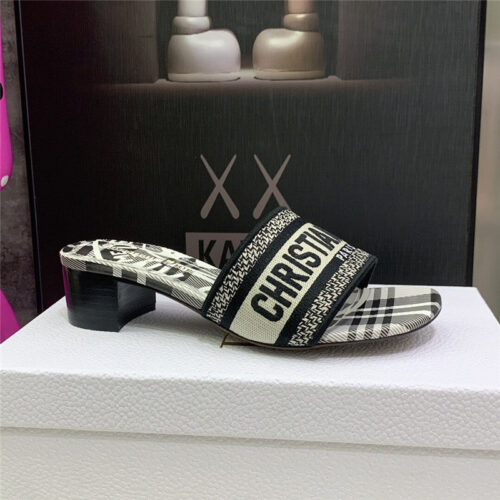High Quality Luxury Dior Dway Heeled Slide product detail