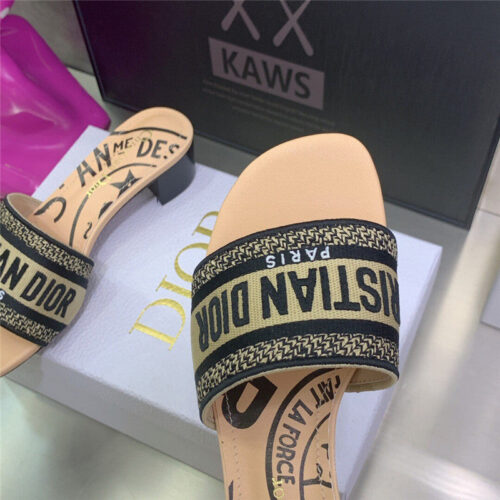 High Quality Luxury Dior Dway Heeled Slide – Style 87782 product detail